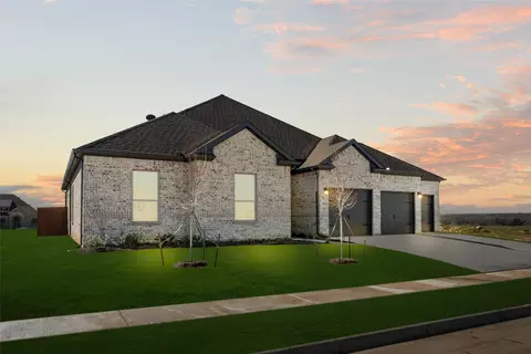 4026 Eagles Bluff Rd, Midlothian, TX 76065 photo 2