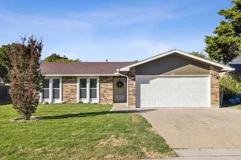 2237 Heartside Pl, Carrollton, TX 75006