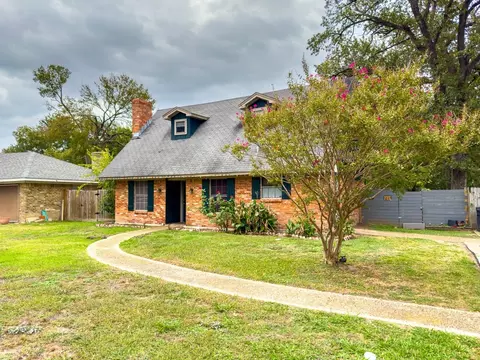 345 Wesley Dr, Corsicana, TX 75110