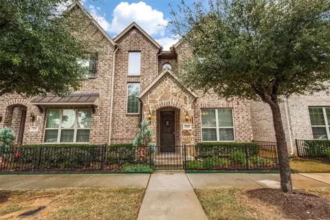 2213 Zenith Ave, Flower Mound, TX 75028