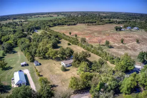 2344 County Road 1076, Celeste, TX 75423 photo 3