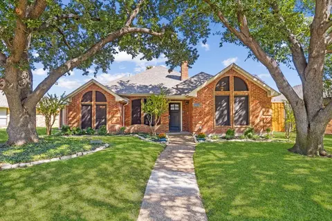 18604 Park Grove Ln, Dallas, TX 75287