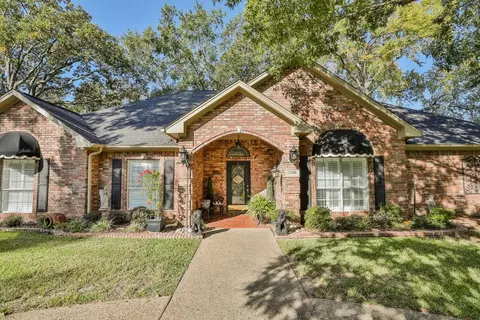1108 Lonnie Dr, Athens, TX 75751