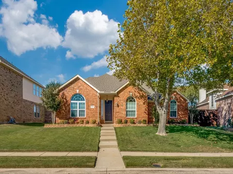 9021 Culberson Dr, Plano, TX 75025