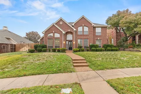2812 Browning Dr, Plano, TX 75093