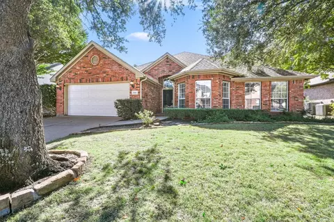 2820 Flint Trl, Keller, TX 76248