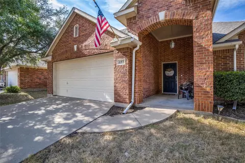 657 Kerry St, Crowley, TX 76036