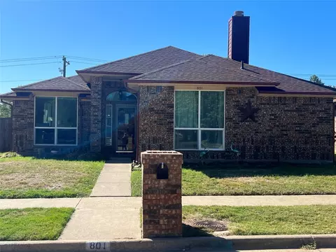 801 Lake Bluff Dr, Flower Mound, TX 75028