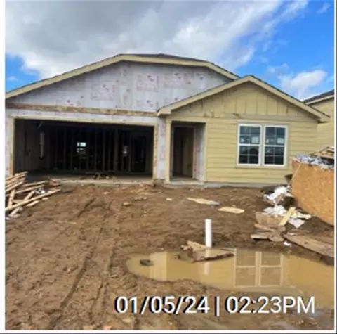 837 Sugartree Dr, Cleburne, TX 76031