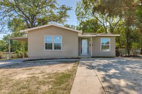 3912 Duncan Dr, Forest Hill, TX 76119