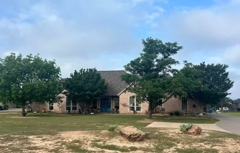 1606 Bentwater Pkwy, Granbury, TX 76049