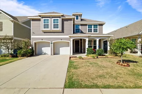 6025 Tallisa Dr, Aubrey, TX 76227