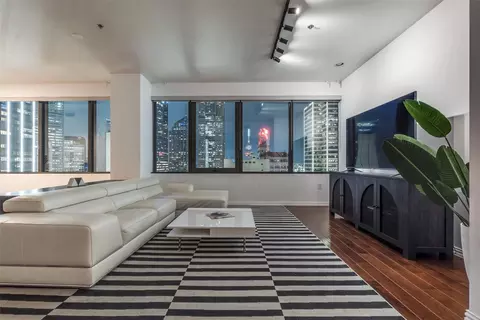 1200 Main St #2609, Dallas, TX 75202