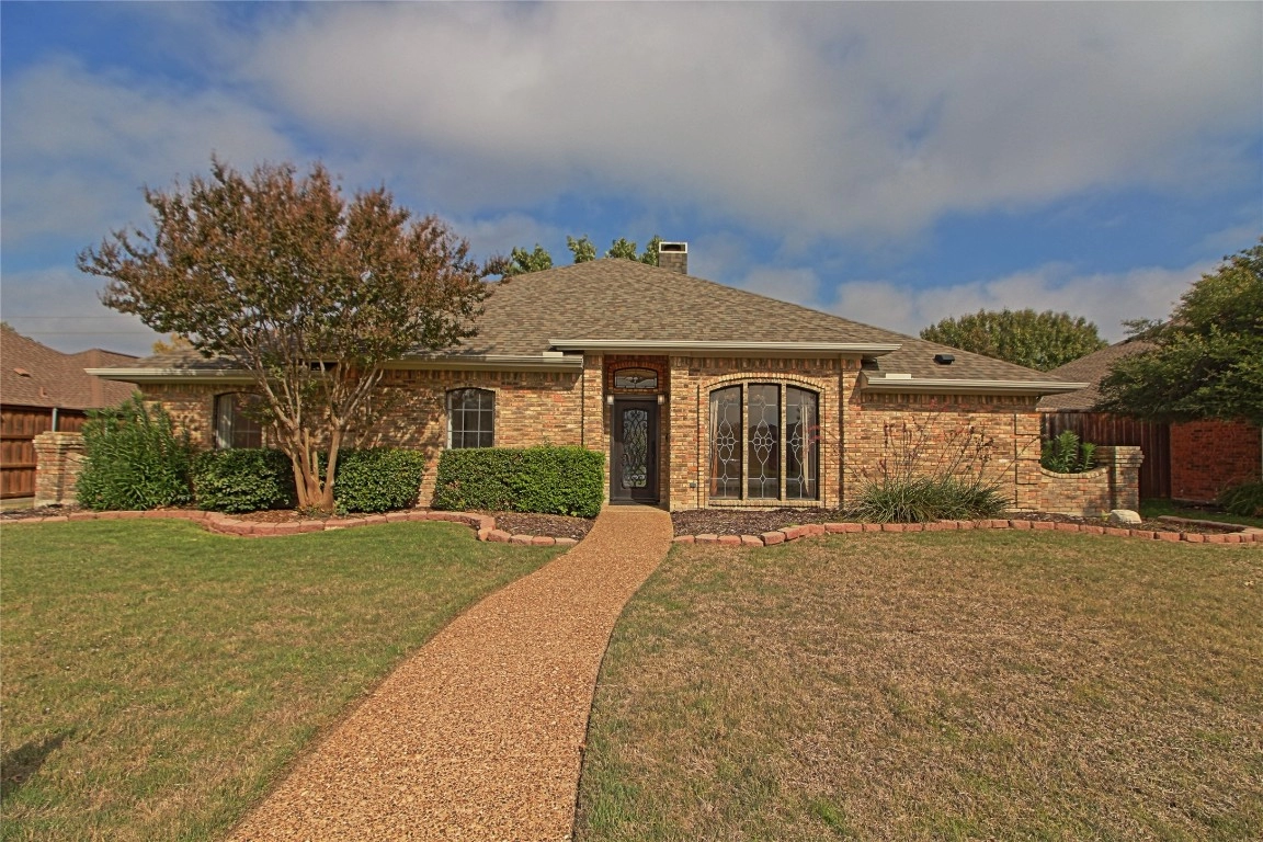 1701 Tawakoni Ln