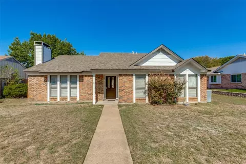 3813 Glover Dr, Plano, TX 75074