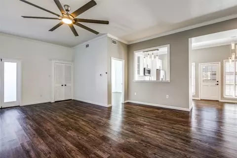 10420 High Hollows Dr #135, Dallas, TX 75230