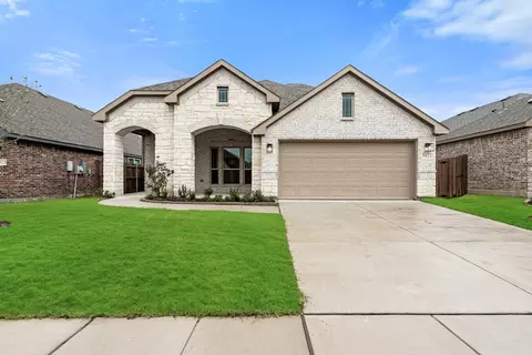 3921 Holly Springs Ln, Kaufman, TX 75142