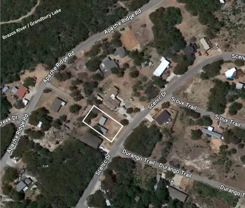 1018 Scenic Dr, Granbury, TX 76048
