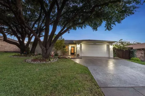 4710 Butterfield Rd, Arlington, TX 76017