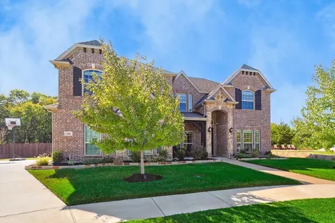 828 State St, Desoto, TX 75115