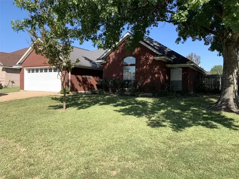 6015 Rosemead Cir, Bossier City, LA 71111