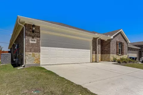 10928 Elata Dr, Fort Worth, TX 76108