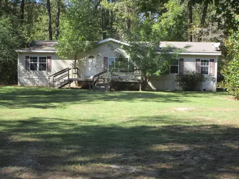 520 Pilgrim Rst, Doyline, LA 71023