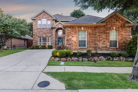 8309 Desert Dunes Trl, Mckinney, TX 75070