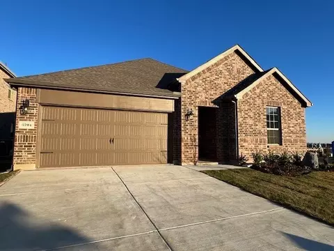3704 Blacksmith Rd, Aubrey, TX 76227