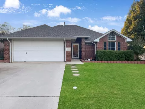 2721 Wendell Dr, Denton, TX 76207
