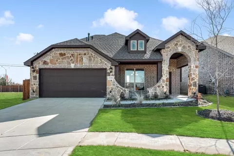 2830 Ocean Dr, Lancaster, TX 75146