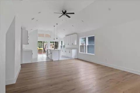 511 S Maple, Howe, TX 75459 photo 3