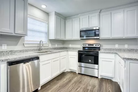 1004 Ray Dr, Denison, TX 75020 photo 10