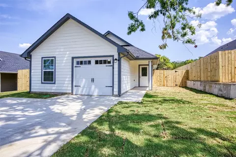 1004 Ray Dr, Denison, TX 75020 photo 4