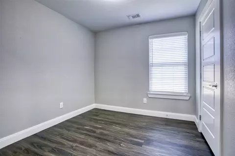 1004 Ray Dr, Denison, TX 75020 photo 21