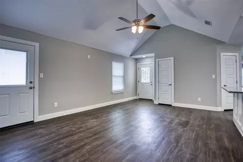 1004 Ray Dr, Denison, TX 75020 photo 6