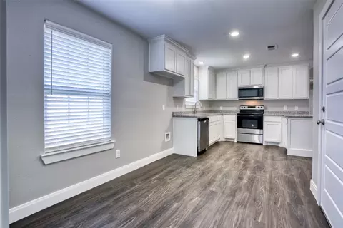 1004 Ray Dr, Denison, TX 75020 photo 12
