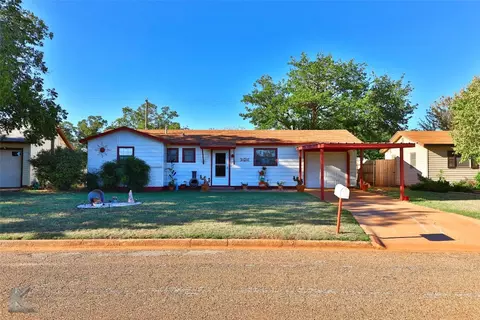 4249 Edgemont Dr, Abilene, TX 79606