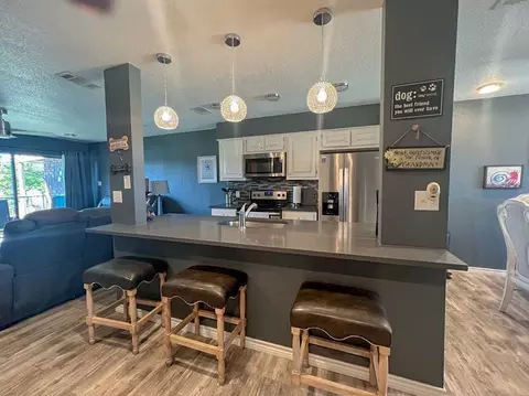 849 S Gun Barrel Ln #B5, Gun Barrel City, TX 75156