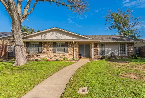 1433 Dogwood Trl, Lewisville, TX 75067