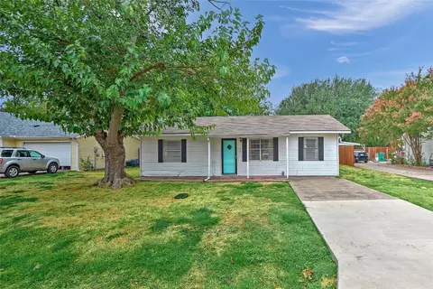 517 S Colorado St, Celina, TX 75009