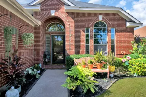 2817 Turtle Dove Ln, Mesquite, TX 75181