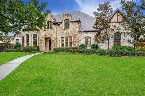 6806 Desco Dr, Dallas, TX 75225