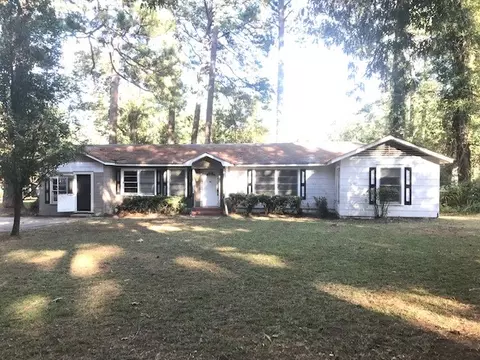 821 Wilton Pl, Shreveport, LA 71107