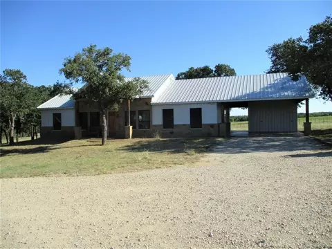 3647 Farm Rd 2210, Perrin, TX 78486
