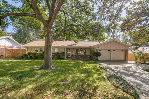 849 Joanna Dr, Hurst, TX 76053