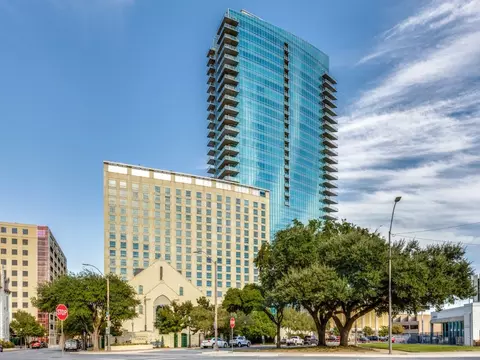 1301 Throckmorton St #3105, Fort Worth, TX 76102
