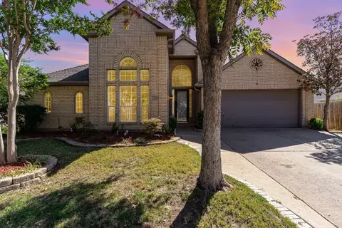 2210 Merritt Way, Arlington, TX 76018