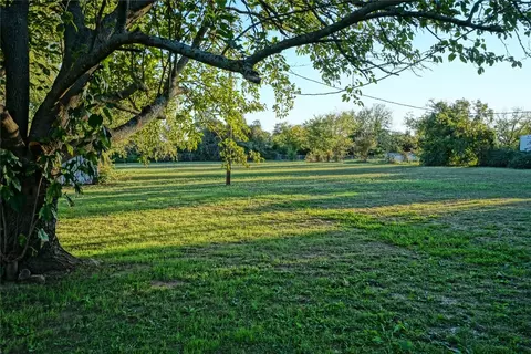 810 Quail Run, Cleburne, TX 76031 photo 3