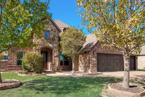 1129 Warbler Dr, Forney, TX 75126